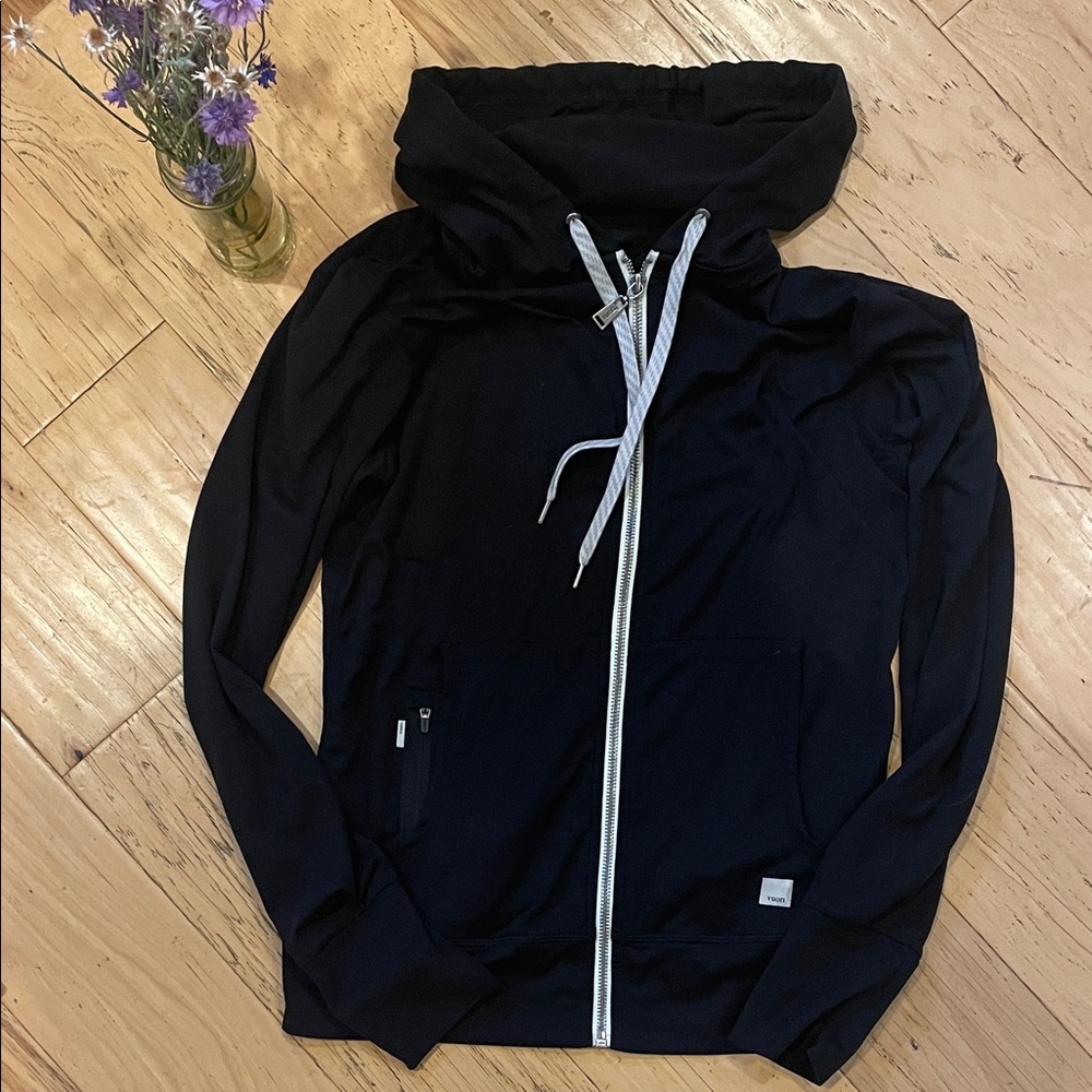VUORI Black Zip Up Hoodie